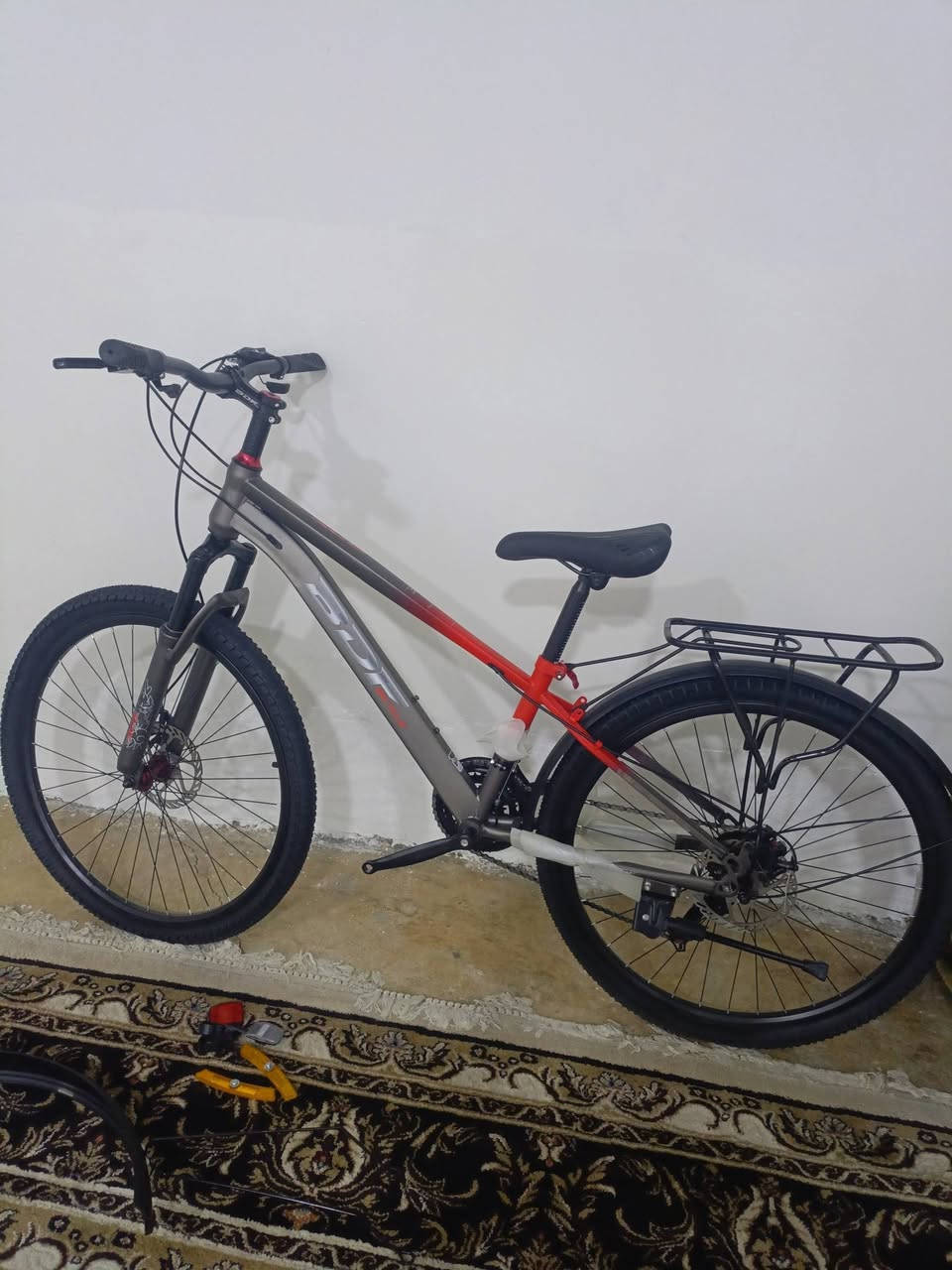 لبيع بعد بل كرتون
السعر ١٣٠الف 
***********
