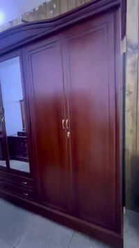 أعزائي المتابعين 🔥 وفرنالكم غرفة نوم مستعملة درجة ممتازة بتصميم عصري  ...