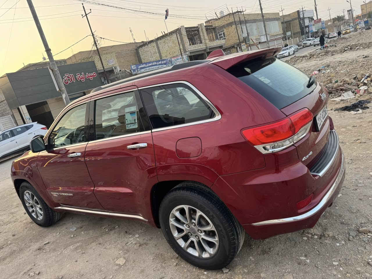 السلام عليكم 
جيب 14  سومت اعلى فئه   جديده ماشيه 115   كفاله عامه عدا بنيد وجوملغ  جديده من مكينه  كير  حداديه تبريد  تخم تاير  
مكاني الشطره  
باسمي  بغداد دولي شرط التحويل 
اخوان فوول  سومت   
السعر 2   شده  
***********
***********
