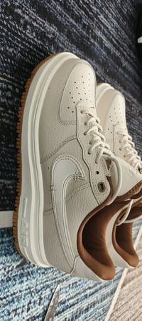 أحذية أصلية • وكالة أمازون