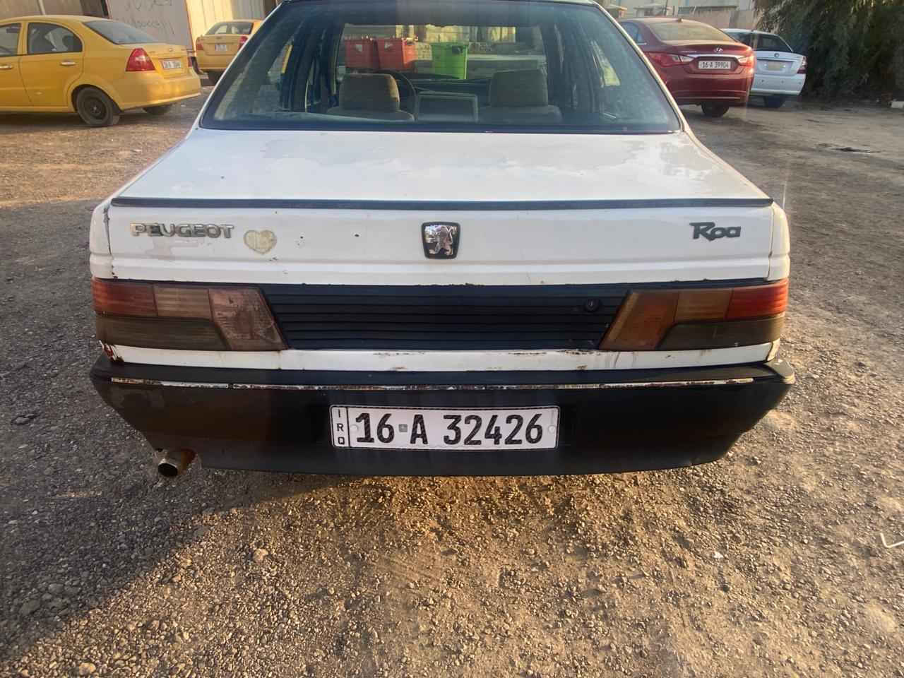 السلام عليكم 
سياره بيجو روا موديل ٢٠١٠ رقم قادسيه بأسمي سنويه ماساقطه 
كفاله من الحادث 
بيها خياسات بسيطه 
غرفه نضيفه 
تايرات جديده
عنبار بريك جديد 
كهربائيات كلها شغاله وتمام 
جامه اماميه جديده 
مكينه وكير جيده جدا 
تبريد جان شغال هسا ميشتغل

سعر ٢٣ بيها مجال بسيط
تواصل على الرقم او واتساب *********** ديوانية, القادسية
