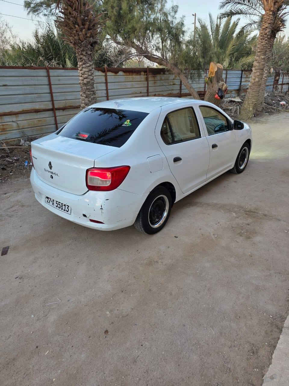 سلام عليكم رينو مديل 2016 سياره عله وضع لشركه مكفوله كفاله عامه من لضربه ول صبغ ول تبديل سياره ما ماشيه شي قليل  سياره جديده جاهزه تخم تاير جديد حداديه جديده مكينه وكير جدد وتما تيك تدفه تبريد شغلات رقم دولي سنويه 30 تحويل رقم *********** السعر 60 ورقه
