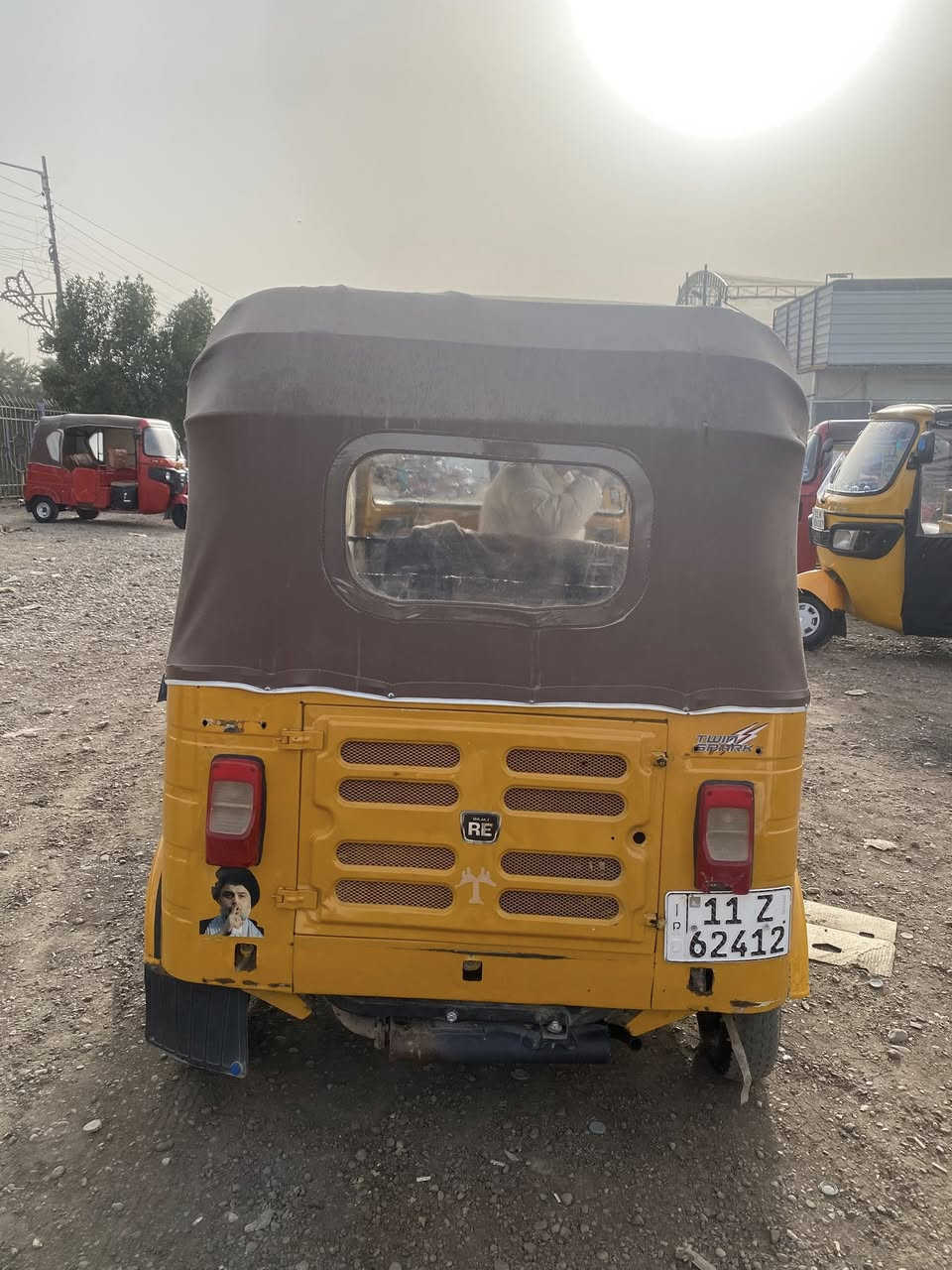 تكتك موديل ٢٠ رقم وسنويه بغداد سعر ٦٦٠٠رقم *********** موجود واتساب مكاني بغداد الحريه
