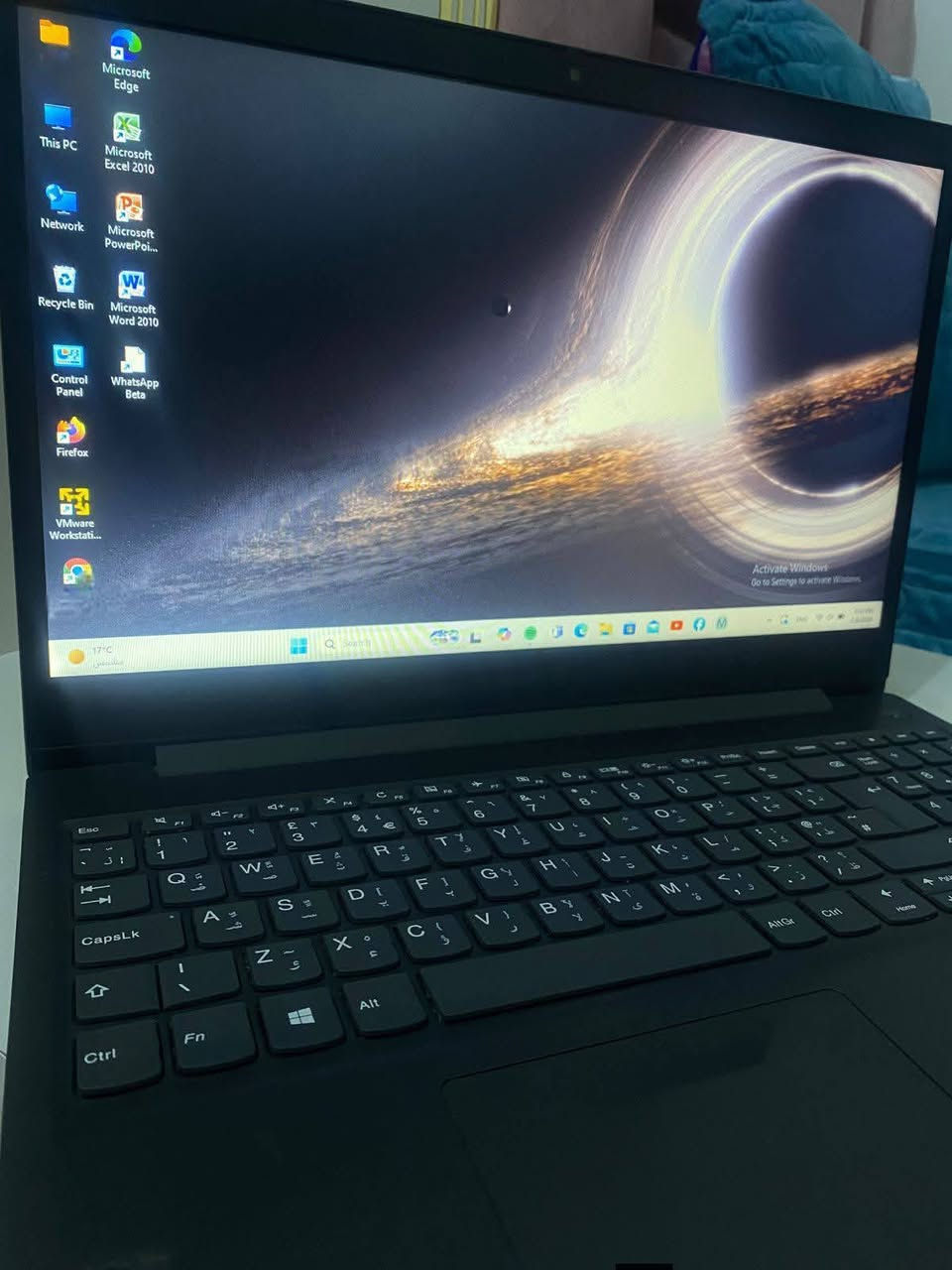 لابتوب LENOVO أصلي نظيف

مواصفات اللابتوب - Lenovo 82NB
الحالة: استعمال خفيف (فترة دراسية فقط)
المواصفات التقنية:
المعالج: Intel Core i3-10110U - الجيل العاشر
السرعة: 2.10 GHz (تصل حتى 2.59 GHz)
الرام: 4 GB DDR4
كرت الشاشة: Intel UHD Graphics مدمج - 128 MB
نظام التشغيل: Windows 11 Pro (64-bit) - النسخة الاحترافية
الموديل: Lenovo 82NB
تاريخ التثبيت: ديسمبر 2023

مناسب لـ:
الدراسة والأعمال المكتبية
تصفح الإنترنت
برامج Microsoft Office
مشاهدة الفيديوهات والمحاضرات

نظام Windows غير مفعّل حاليًا يحتاج تفعيله فقط بعد ما فرمتت معلوماتي منه، الجهاز بحالة جيدة واستعمال نظيف

ملحقات:
- شاحنته الأصلية
- حقيبة
- ماوس

ضمان اسبوع، على الراغبين بالشراء مراسلة الصفحة


**إذا كنت صاحب هذا الإعلان وتريد حذفه لأي سبب، رجاءا أرسل رسالة إلى الدعم الفني**