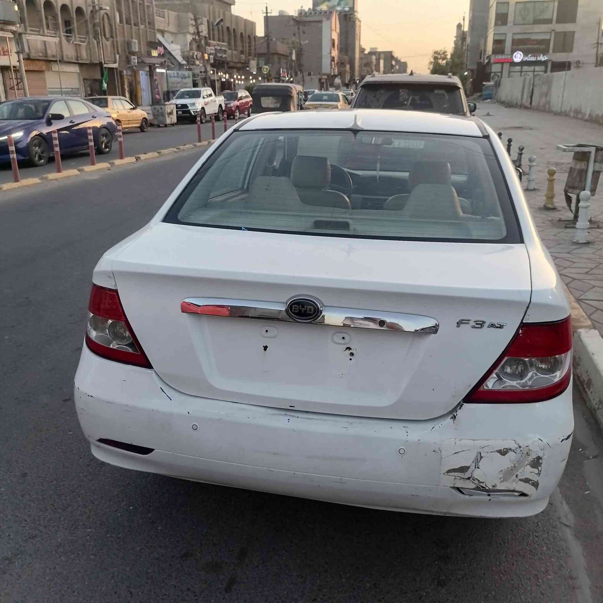 السلام عليكم اخوان عندي بي وايدي موديل14مال مزاد وعارضه للبيع ومعاملته واصله بس اشويه مكانيه ماعندي السعر47وبيه مجال هذا رقمي***********
