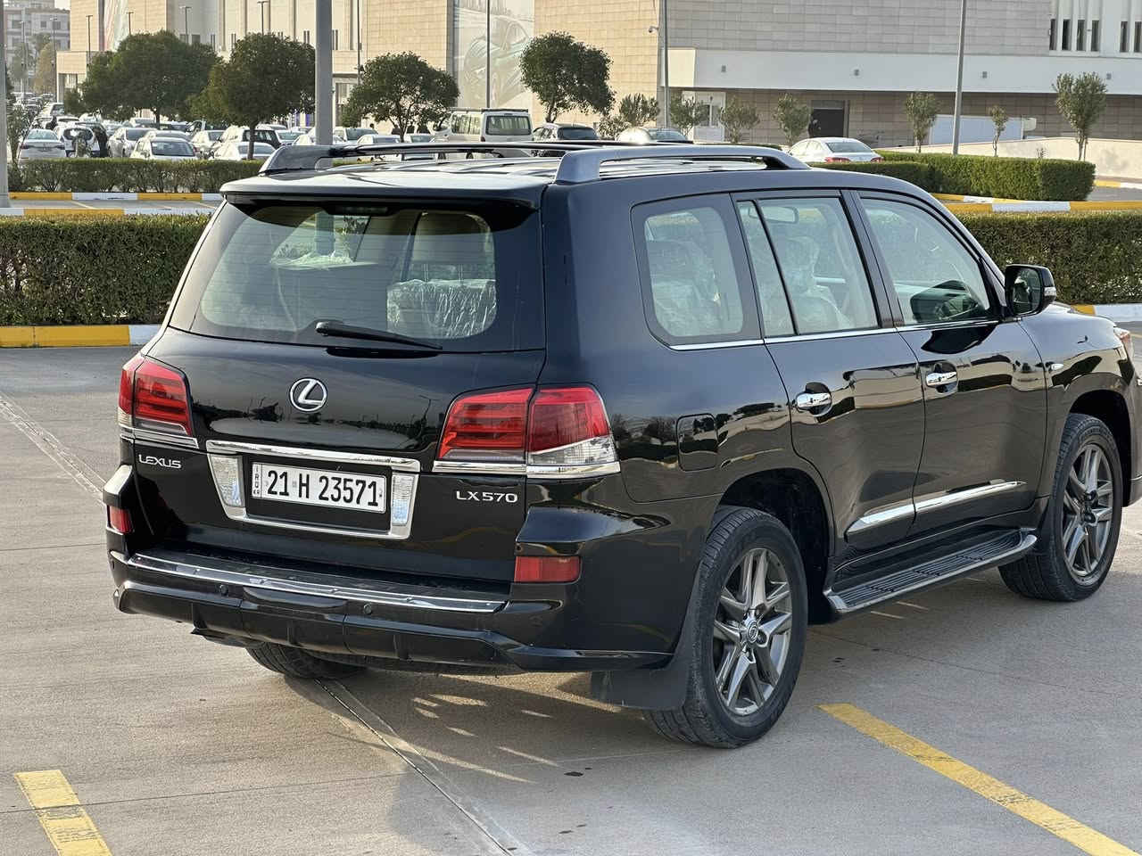 لگسس LX570 ناوزەدی خەلیجی قەپات مواسەفات بی سبوخ پشتوپیشی کرایتە ٢٠١٥لەجوانی نموونەیە سحر٣٢٨مەجال بەناوی خۆمە هەموو گیانی بە شەرتی فحس شوین هەولیر ***********
