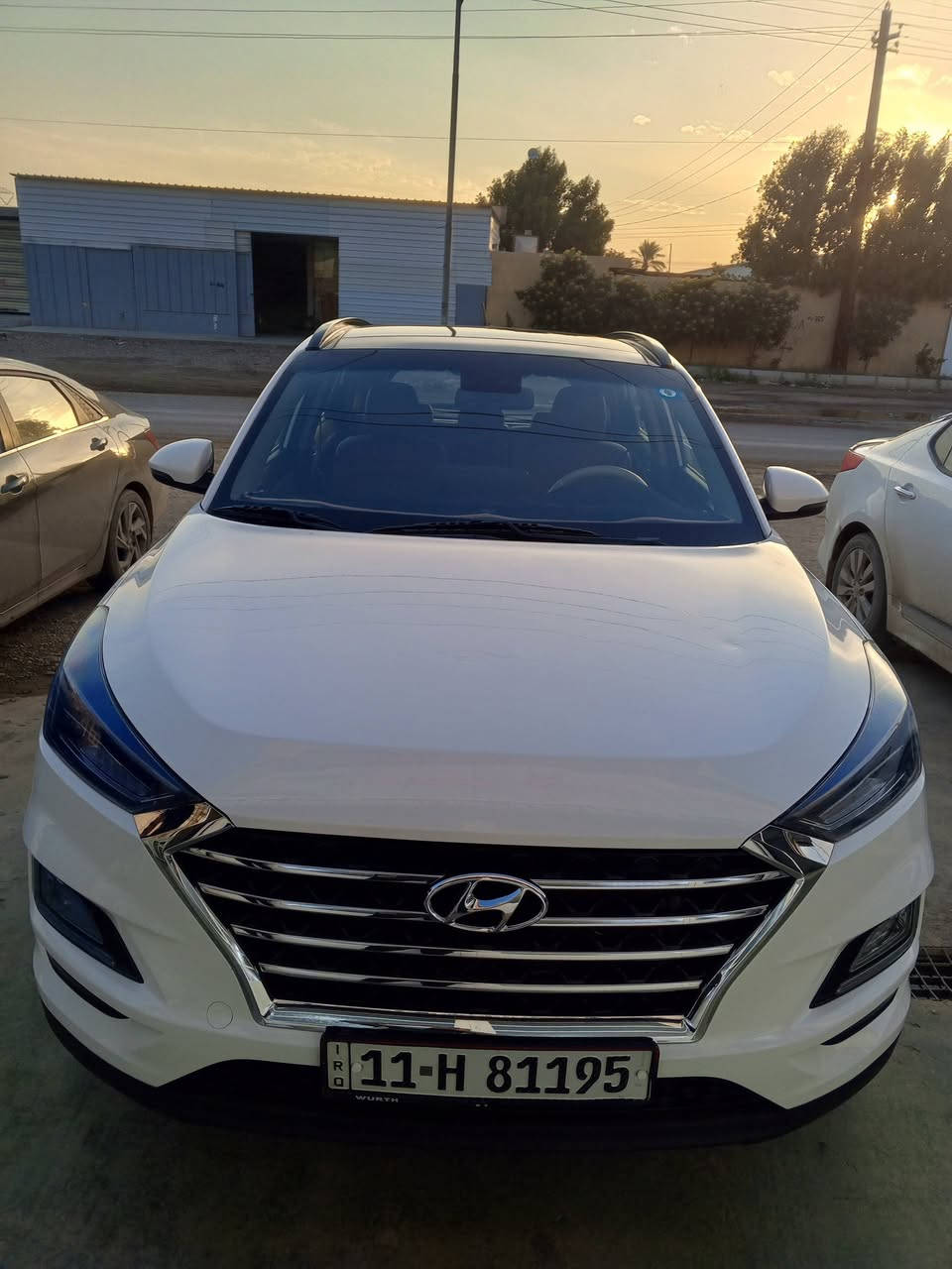 مكلف بل نشر التواصل وية صاحب السيارة هونداي توسان 2020
فول مواصفات 
السونار مرفق مع الصور 
العنوان بغداد التاجي السعر 185 
***********
