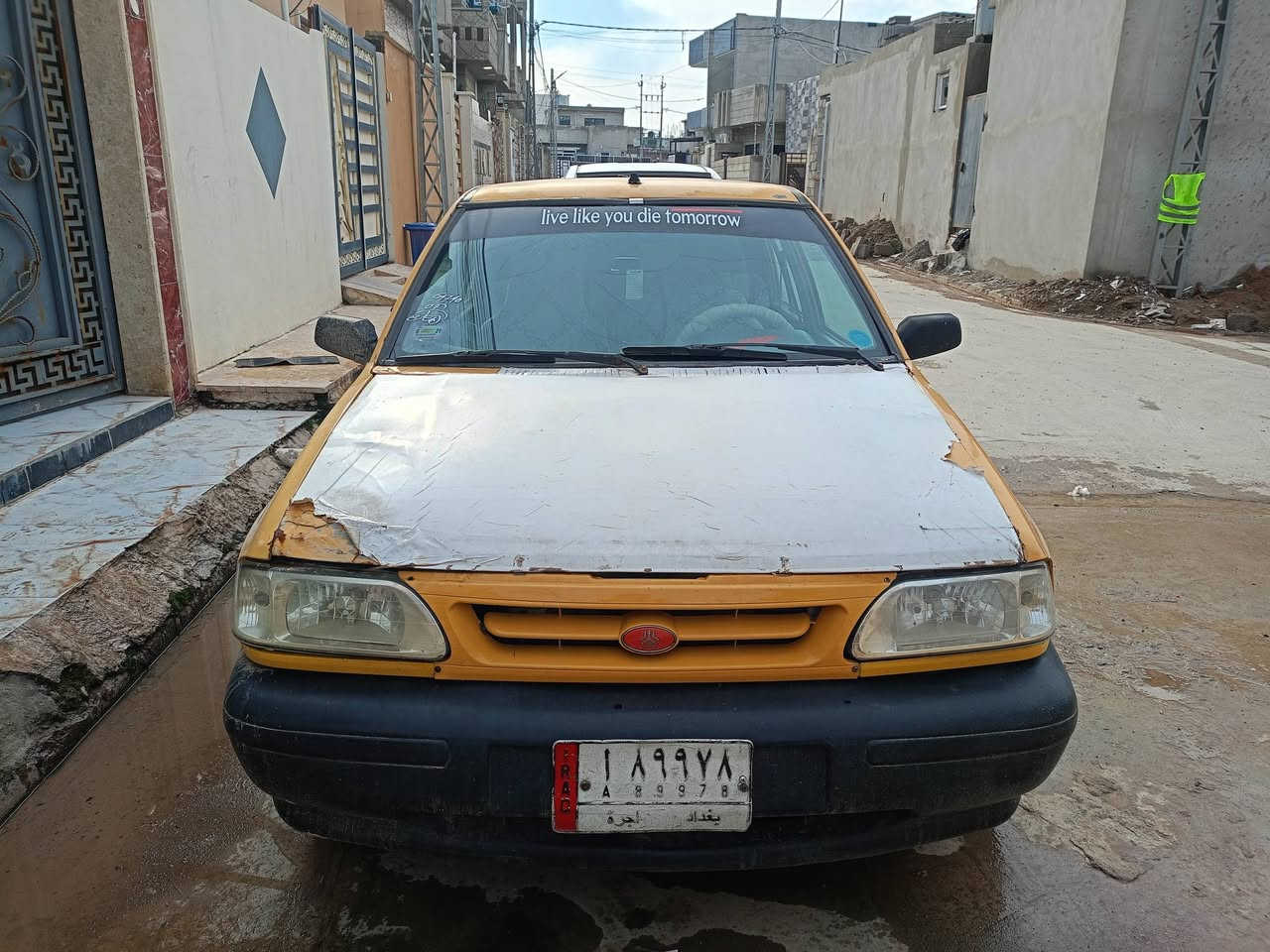 السلام عليكم .سايبا للبيع 2011 .بيها طخه بل جاملغ الكدام وبدايت الشاصي ومصلح..والباقي قدام العين المحرك شرط لا صرف ولا نفخ..مامسجل على كابون يعني بدون كابون..شرط والوكاله والتحويل..عليها هيئه 300 أو 350 ألف تنزل من سعرها..السعر 20$..*********** ..***********
