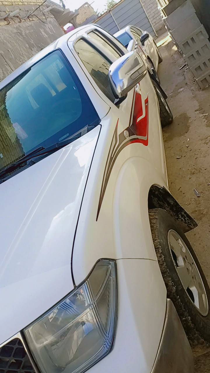 🛻. نيفارة مديل2011 رقم دولي
سنويه ل 2030 محرك كير بلاد
🏟️. مكفوله كفاله عامه صبغ وضربه وتبديل
🕍. حداده تبريد دواخل جديد وجاهزة
تحويل بسمك السعر 103 وبيها مجال
البصرة قظاء الصادق***********
