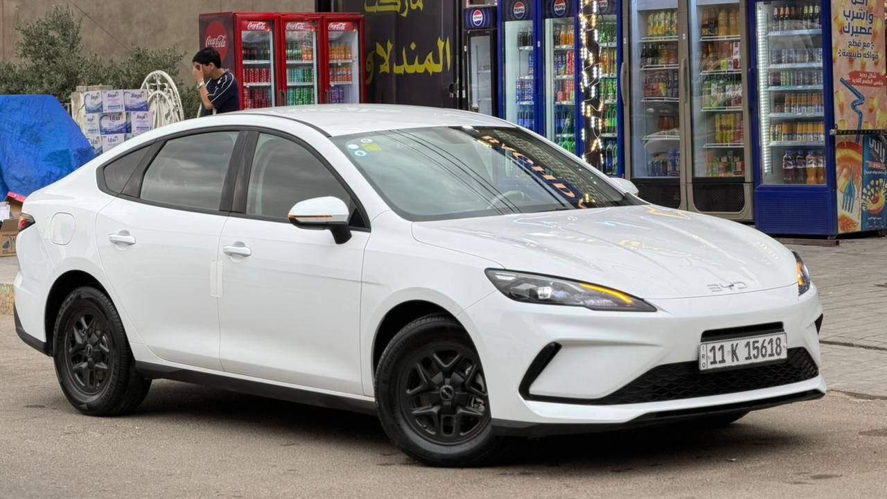اقساط اقساط اقساط 
للبيع اقساط فقط سكنت بغداد فقط
بي واي دي سيل 5 موديل 2025 
ماشية 12 الف فقط رقم بغداد 
سيارة جاهزة وكاملة مابيها اي نقص 
لون ابيض والداخل ابيض الشحنة الوحدة تمشيك 60 كيلو والتفويلة الوحدة تمشيك 2100 كيلو 
التفاصيل على الماسنجر او الواتساب 
***********
