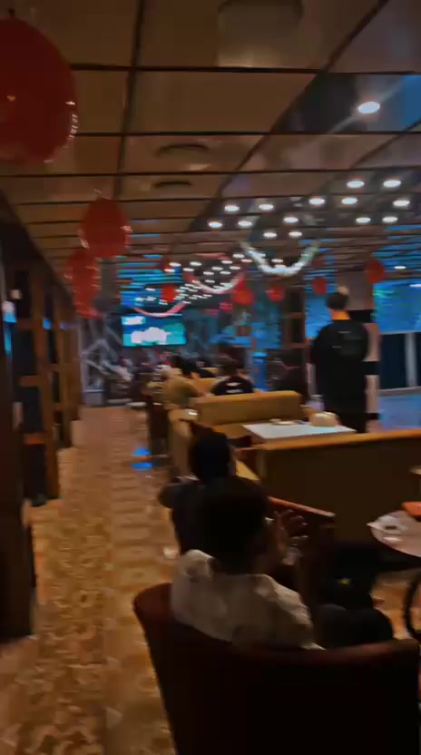 سلام عليكم كوفي البيع كامل متكامل مكانه البنوك مقابل مستشفى الشعب كامل من كلشي الستفسار نتصال على رقم بسعر مناسب كلش ***********
