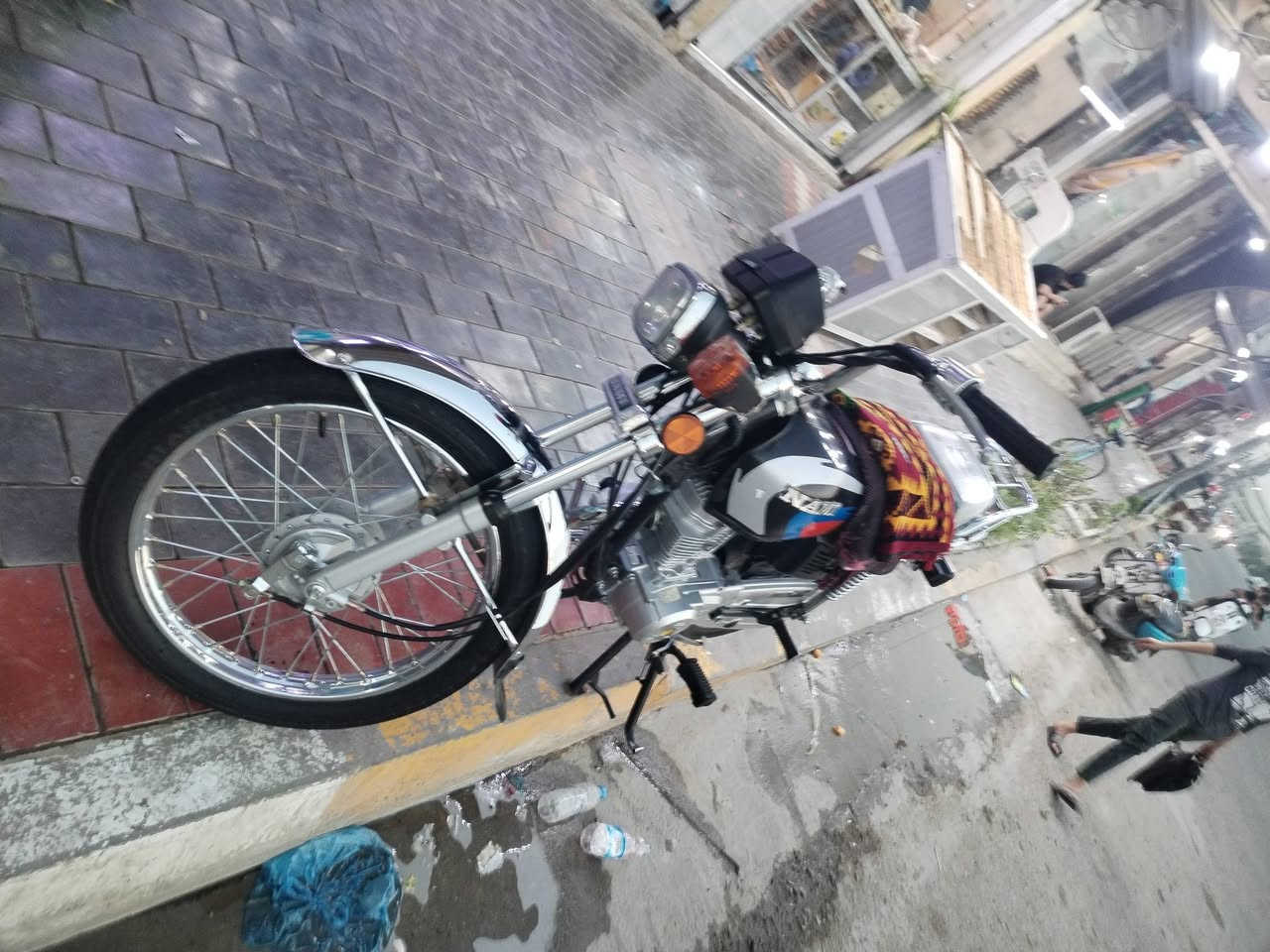 سلام عليكم دراجه نامه للبيع نضيفه 100٪ السعر 600 وبيها مجال المكان كربلاء حي العامل الرقم *********** واتساب أو اتصال المو شراي لا يراسل
