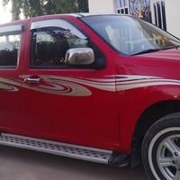 خويه سياره مكفوله كفاله عامه البيع موديل 2015السعر 70وبيه مجال العنوان...