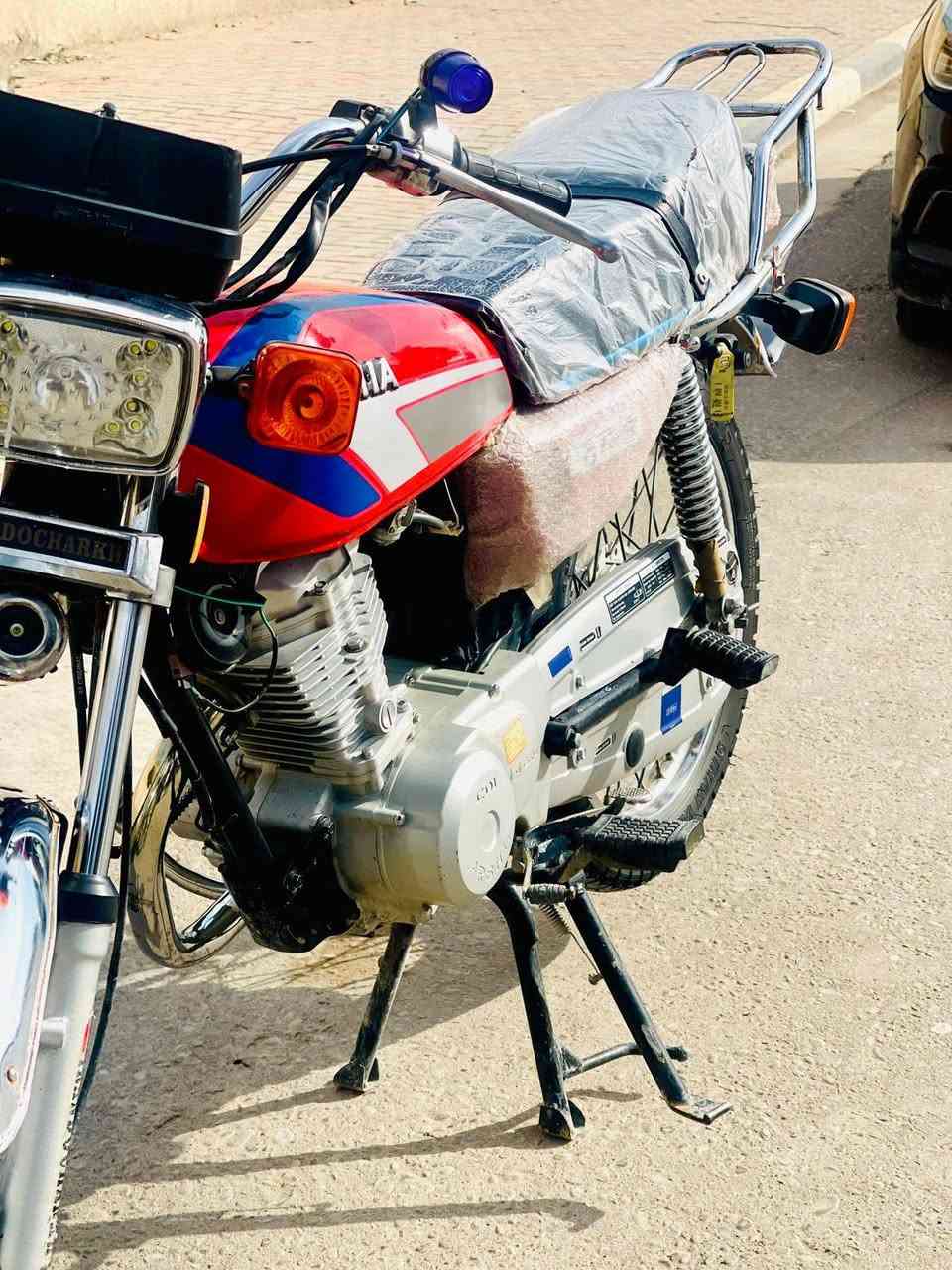 السلام عليكم دراجه ارشا موديل 21 طالع بدايه 22 اوراق اصولي بسمي وصل معرض موجود كمرك مدفوع كبل اترقم مكفوله كفاله عامه محرك مامفتوحه ابلادي كرهبائيات كله شغاله نضافة انضف من الصوره تجي وشوف ابعينك كل نقص مابيه تواير توني شادهن صايرله اسبوع مكان كربلاء حي النصر تقاطع ملعب الدولي الإتصال على الرقم *********** السعر خاص
