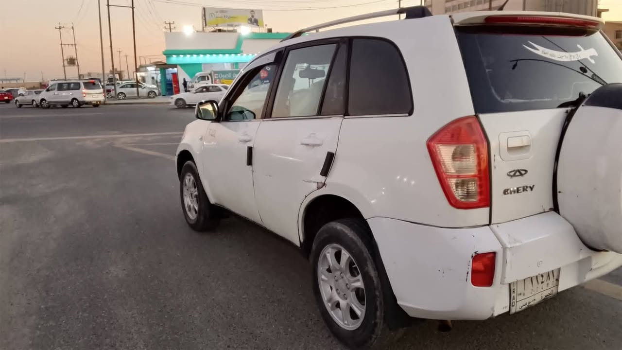 السلام عليكم 
سيارة موديل 2012 رقم بصرة سنوية منتهيه مكينه وكير وتبريد مكفولات السعر 45 وبيه مجال  
العنوان ذي قار قضاء الرفاعي 
***********
