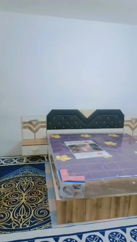 غرفه للبيع السعر 350 وبيه مجال مكان حي ميسان ***********
