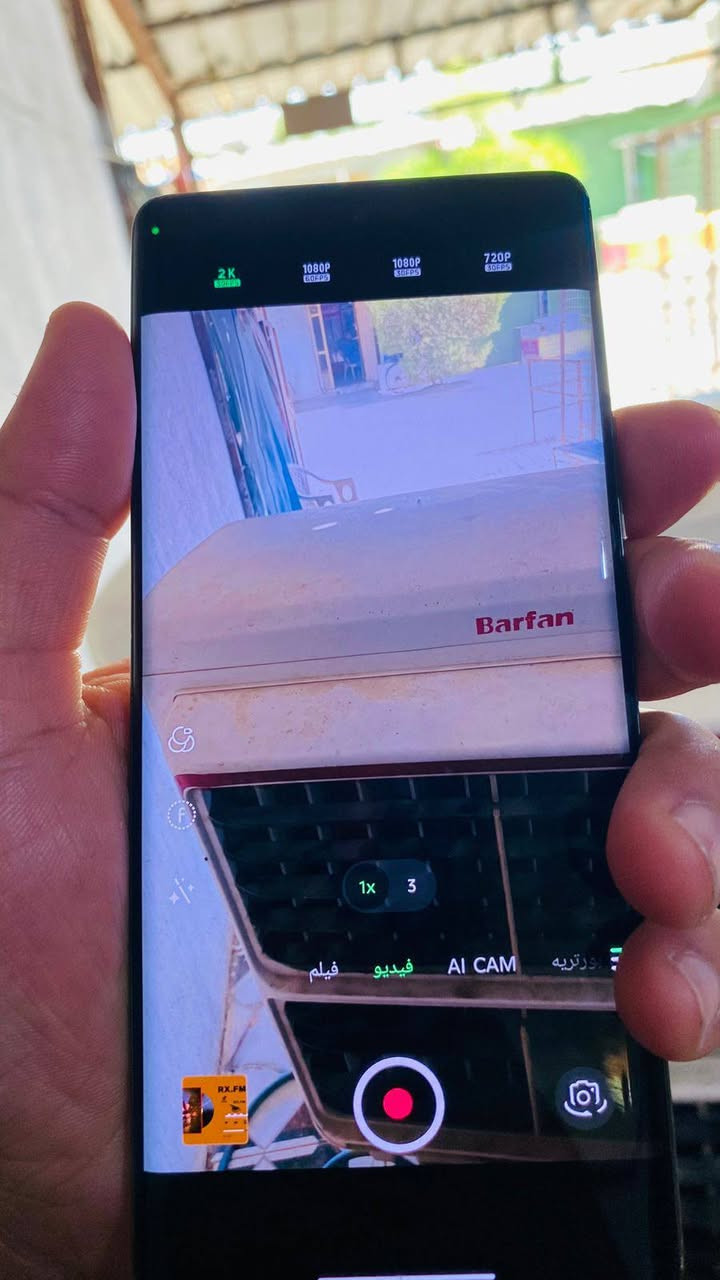 جهاز انفكنس نوت 40 برو شاشه مضلع 
بصمه اصبع بلشاشه 
💾 الذاكرة256 رام 12 +12  24 يعني 
📸 الكامرا الخلفيه 108MP + 2MP + (مستشعر إضافي)
امامية: 32MP
تصوير فيديو: حتى 2K
ببجي 60 فريم جهاز صوته يخبل
السعة: 5000 مللي أمبير
الشحن السريع: 45 واط
يدعم شحن سريع (حوالي 50% في أقل من 30 دقيقة تقريبًا)
الدقة (FHD (1080x2436
معدل التحدي: 120
شاشة AMOLED 120Hz ممتازة
بي نشره بلفلاش شحن 3 ايام جهاز 
ب200 الف وبي مجال شعندك مراوس 
نزل بتعاليف مكان عوينات تكريت 
***********
