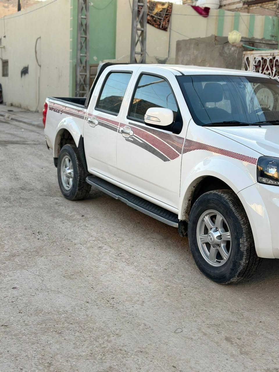 السلام عليكم سياره للبيع كريت ويل موديل 2025 مكفوله كفاله عامه رقم قادسيه نكليزي بسم مواطن  مكان ال سياره الديوانيه رقم الهاتف شراي ينتصل ***********
