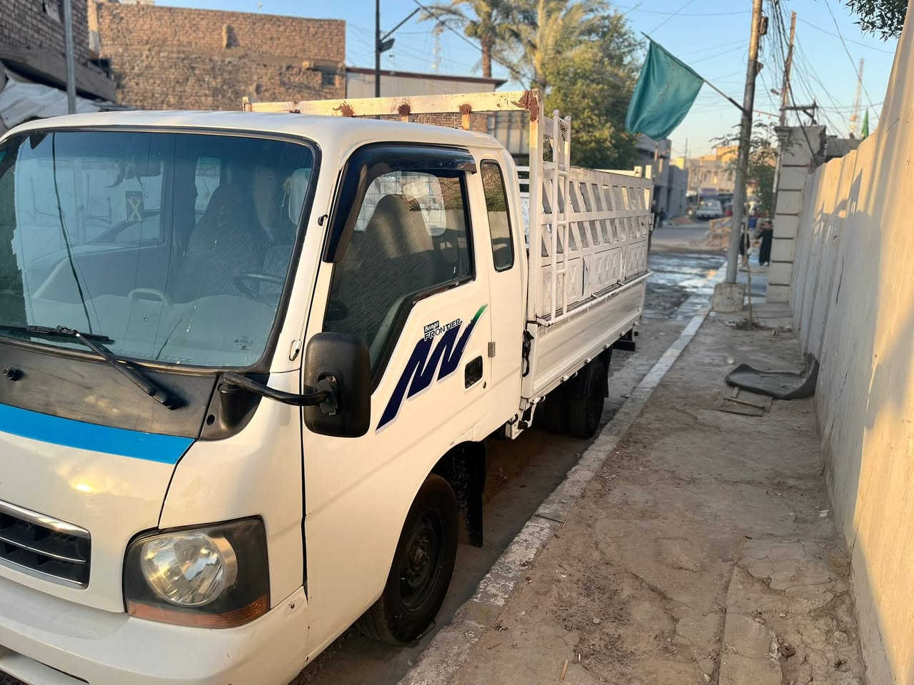 سلام عليكم كيه فنتيره موديل 2000محوره ام عيون قماره قلاب جاهزه السياره نقص مابيها مكاني بغداد ***********
