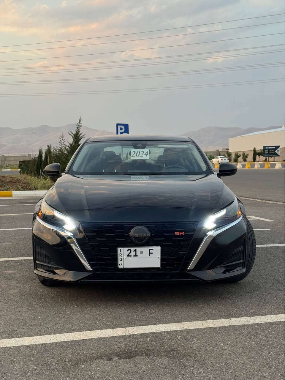 ئەڵتیما 2024 SV
23 هەزار ڕۆشتووە 
مواسەفات SV ڕاداری پشت و پێش و تەنیشت
بەسمە و  شەغال و ویل کرۆم و گێچ گەورە 
سەنەوی و رەقەم تا 2030 تازەیە 
3 پارچەی بۆیاخە و گێڕ و مەکینەی بەشەرت
142$  کەمێک مەجال
سلێمانی / *********** السليمانية, العراق
