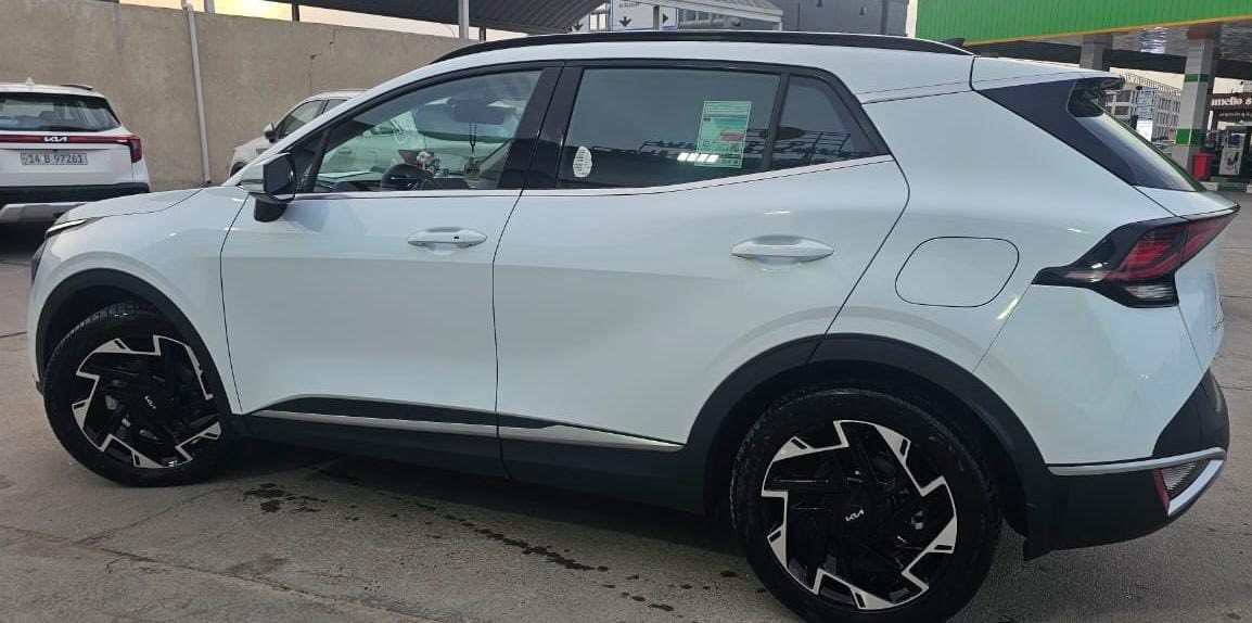 للبيع سياره سبورتج ٢٠٢٥ ماشيه ٧ الاف
فور ويل 
 • فتحة سقف بانوراما كامله
نقطه عمياء 
 • مقاعد أمامية كهربائية
 • داخلية بيانو بلاك
 • كشنات تدفئة
 • ستيرن تدفئة
 • تحكم ستيرن جهتين
 • حساسات أمامية وخلفية
 • شاشة + كاميرا 
 • لايت LED + بك لايت LED
 • صندوق كهربائي
 • تشغيل عن بعد 
  • بصمة ..سيارة مكفوله 
المكان البصرة..السعر ٢٦٠$
📞 للاستفسار والاتصال فقط:
+964 770 556 6671
***********
