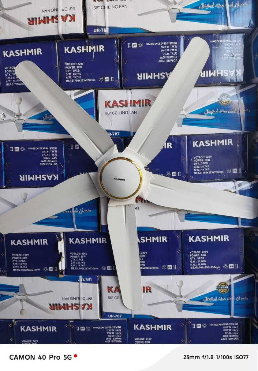 مروحة كشمير
 ٥ريش ثقيل لون اسود ولون ابيض 
السعر ٣٣٩٥٠ دينار 
تعبئة الكارتون ٣قطع


**إذا كنت صاحب هذا الإعلان وتريد حذفه لأي سبب، رجاءا أرسل رسالة إلى الدعم الفني**