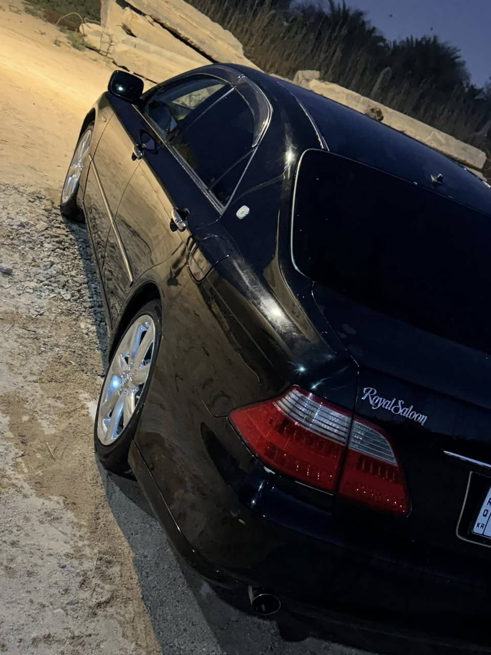 سلام وعليكم شاهينه ادوات شاصي 182كص قماره فقط 2007 
فتحه بل قماره كشنات أربعه كهربائي تدفه بل كشنات 
ستيرن كهربائي لايت زنون بصمه رصاصي ويل كروم ستيل مشط لكزز لايت دوار سياره عوزه حداديه مكان بصره سعر 62 وبيه مجال قليل ***********
