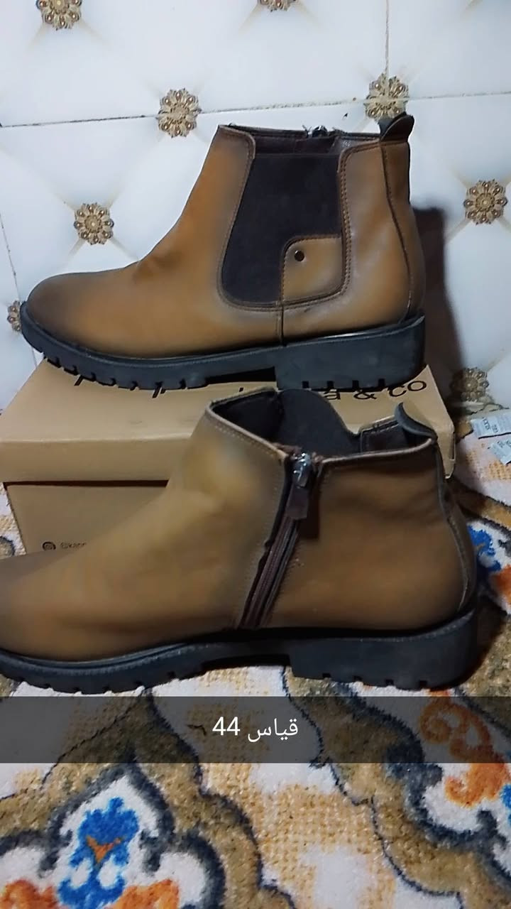 بيهن جديد مامستخدم وبيهن مستعمل
احذيه نسائيه ورجاليه اسعار رخيصه السعر الي يعحبك


**إذا كنت صاحب هذا الإعلان وتريد حذفه لأي سبب، رجاءا أرسل رسالة إلى الدعم الفني**