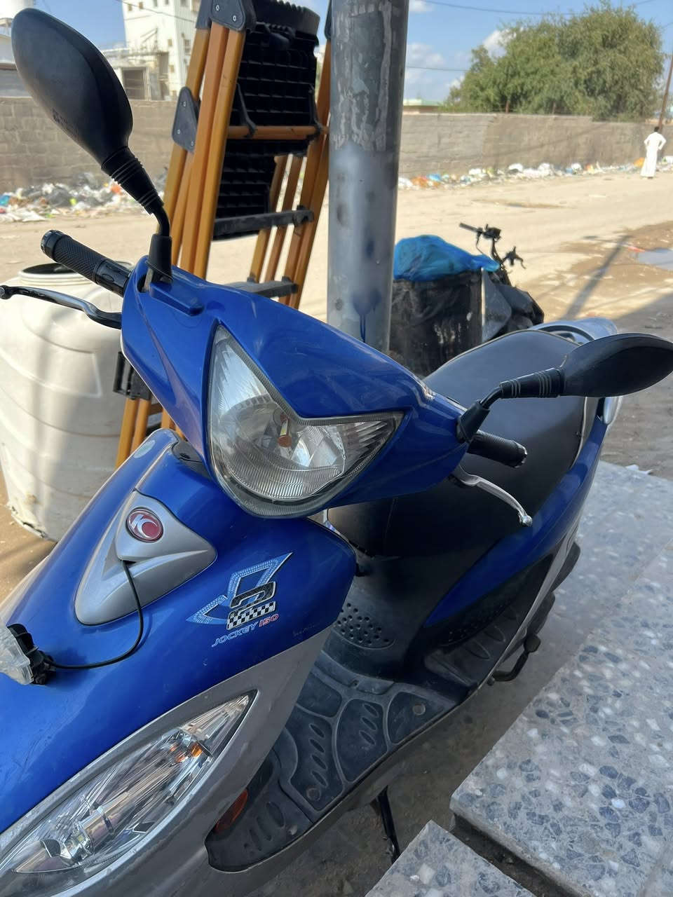سلام عليكم دراجه كامكو v2مديل 2015كرستال  محرك مامفتوح دراجه نضيفه اخت الجديده كلشي شغال مكاني نجف السعر750وبيها مجال قليل كلش رقمي *********** بي واتساب
