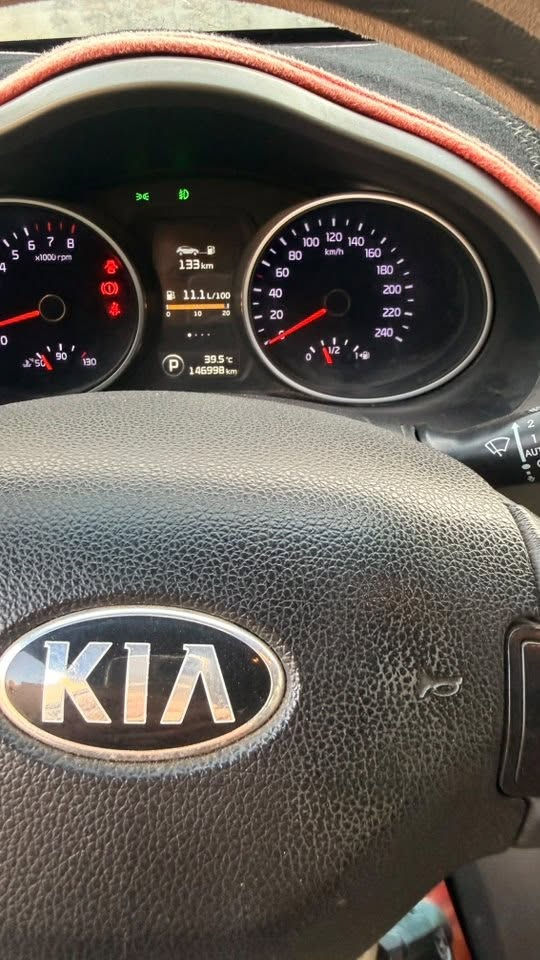 سلام عليكم سبورتج ٢٠١٦ خليجي رقم بغداد ابيض اللون بنوراما محرك ٢٠٠٠ دوش للبيع مكان السياره بغداد
السعر160 $ للاستفسار ***********
