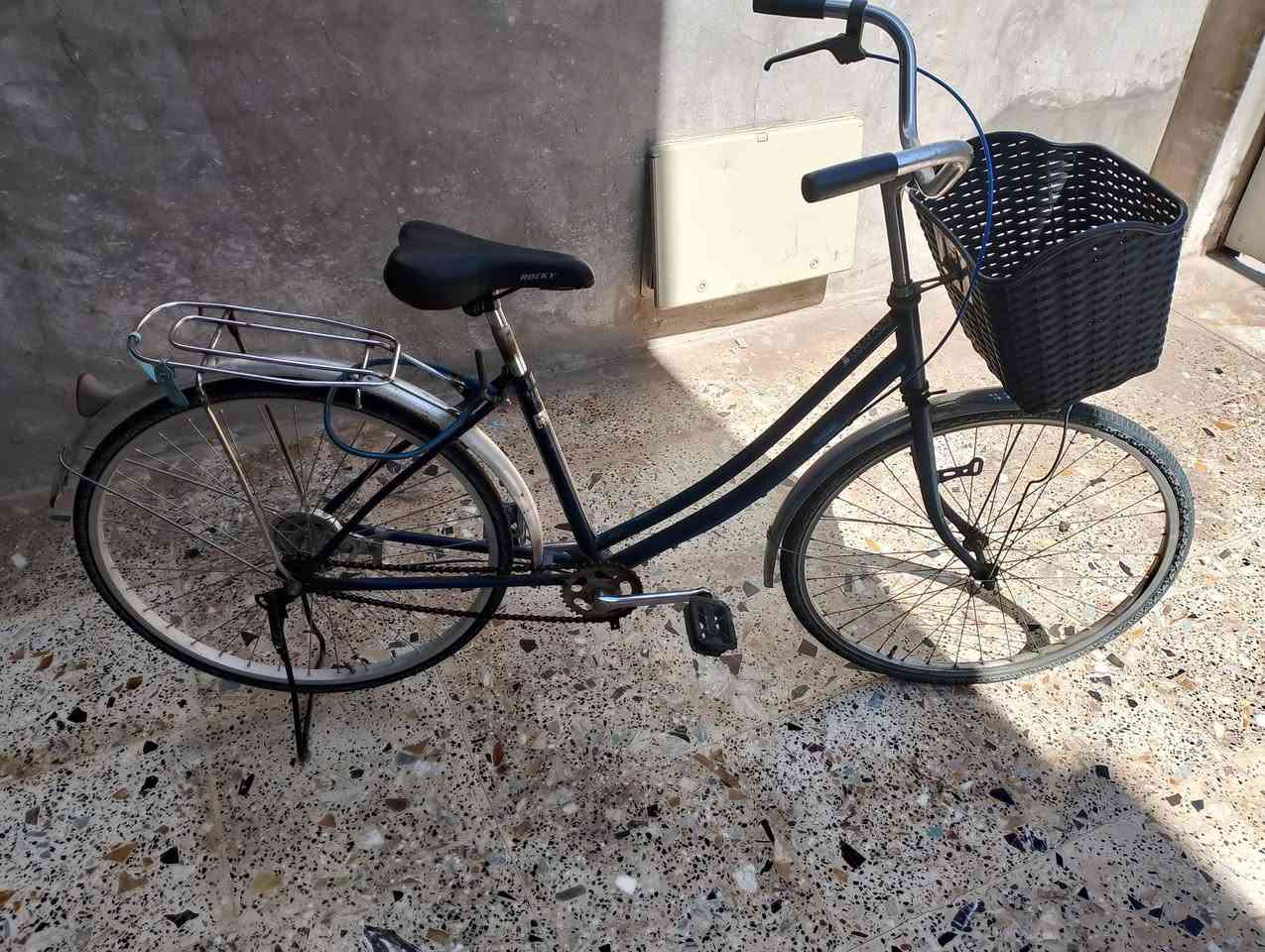 بايسكل ياباني 26 
 سعر 65


**إذا كنت صاحب هذا الإعلان وتريد حذفه لأي سبب، رجاءا أرسل رسالة إلى الدعم الفني**