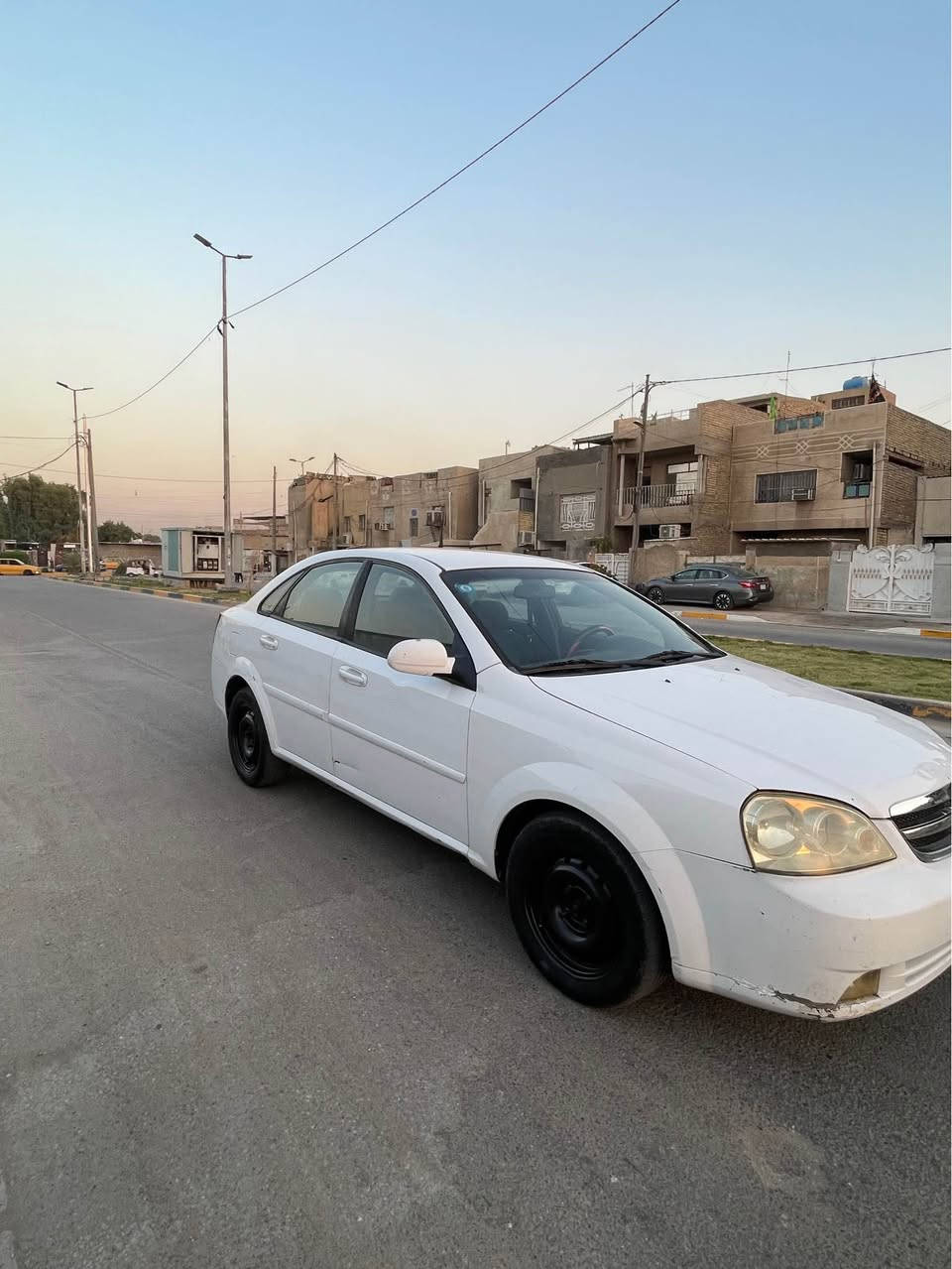 وابتره مديل 2012 شركه العامه بيها جاملغ مبدل بدون دواخل والباقي مكفول كير محرك تبريد على وضع الشركه مشروع وطني رقم بغداد نكليزي السعر69وبيها  مجال العنوان بغداد الحريه رقم الهاتف *********** Colombo, Sri Lanka

