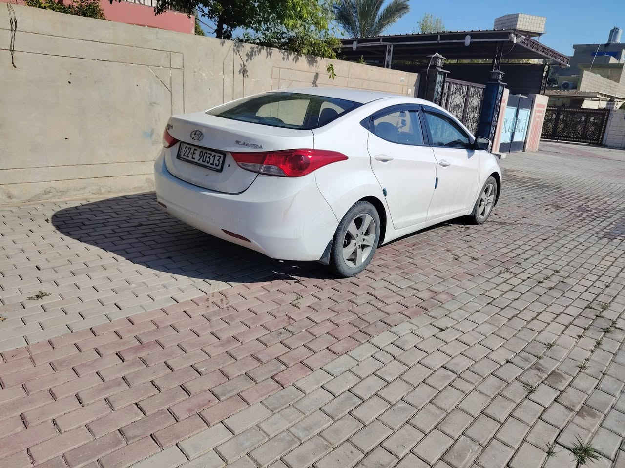 سلام عليكم سياره الانترا أبيض خليجي أبيض موديل ٢٠١٤ بيه قطعه  باب الخلف سكن بارد اصبعين بل بونيد فوك لايت سياره مكفوله غير هذني وسنويه جديده ودفتر بانزين سياره بسمي شرط تحويل سعرها ١٣٠


**إذا كنت صاحب هذا الإعلان وتريد حذفه لأي سبب، رجاءا أرسل رسالة إلى الدعم الفني**