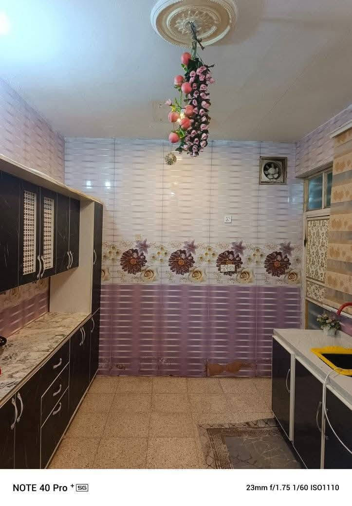 دار للبيع مساحة ٢٠٠م طابو صرف 
واجهة ١٠ م 
غرفتين نوم / صالة / استقبال / مطبخ / صحيات داخلية وخارجية / ممرات 
الموقع / نهاية الوسطاني قرب بيت ابو راسم 
*********** 
للأستفسار اكثر مراجعة مكتب الورد للعقار قرب فلكة الساعة مجاور مكتب الجزيرة مقابيل مطعم طن ملح
