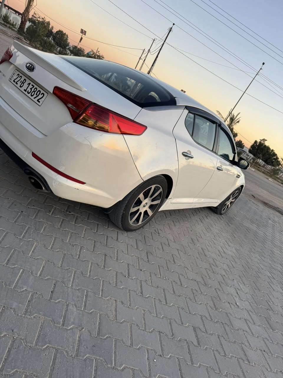 كيه أوبتما ٢٠١١ خليجي بيه جاملغ صبغ صوب الصدر بيه مقطع فيديو اموضح كل التفاصيل مكان السياره نجف مكلف بل نشر صاحب السياره هذه رقمه وتواصل وياه *********** معروضه ١١٨ او بيه مجال
