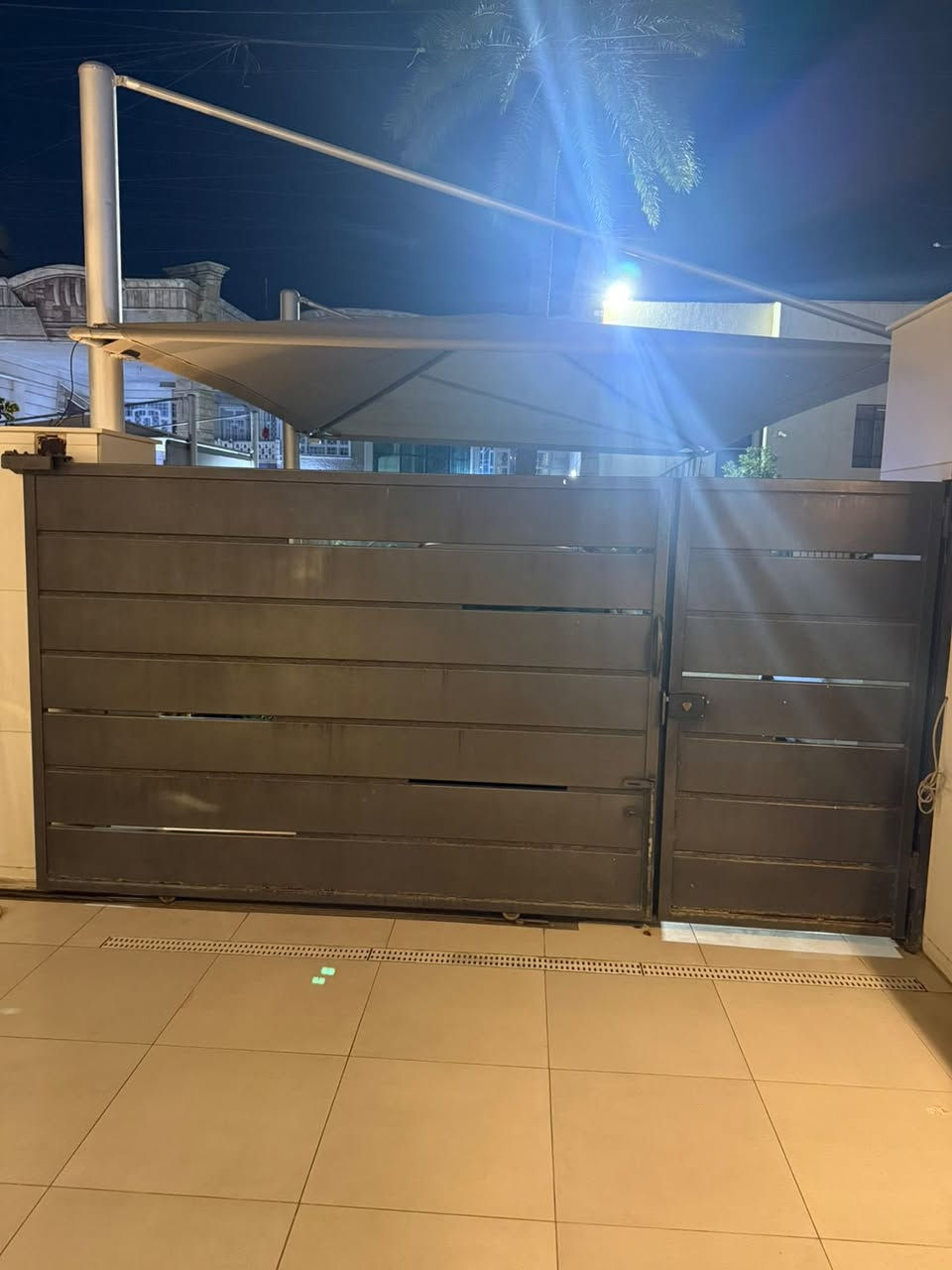 باب للبيع

عرض ٣٢٠ 
ارتفاع ١٨٠


**إذا كنت صاحب هذا الإعلان وتريد حذفه لأي سبب، رجاءا أرسل رسالة إلى الدعم الفني**