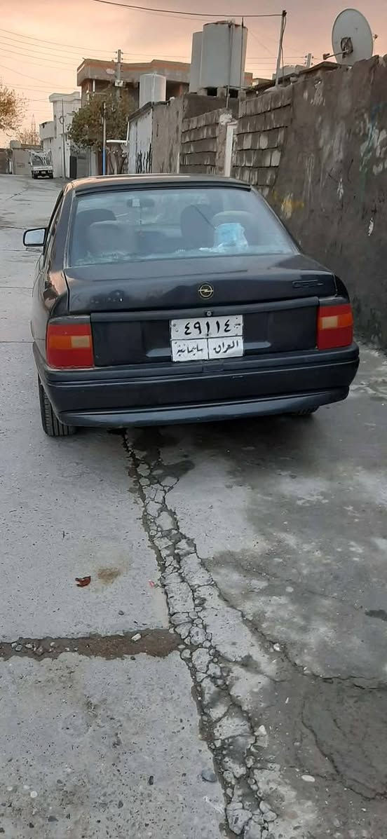 ئەم فیکترایە لۆ فرۆشتن مودیل 92سەنەوی بەسەر چوە گیرو مەکینە بەشەرت سلایتە مەکینە 18 ژینگەی بیشوی دراوە abs چوارتایەی نویە قوفل مەرکەزیە دەعمی قورسی نیە خایسی نیە34وەرەقەو معامەلە شوین کویە ژم ***********فایبەر وەتسئاب یان *********** كويسينجاك, أربيل
