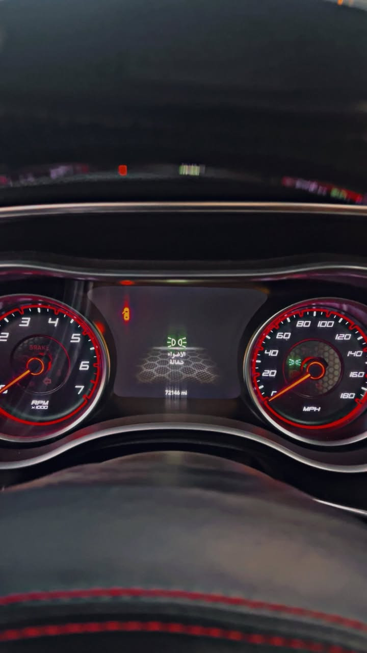 السلام عليكم 
 جارجر موديل 2017
SRT - Scat pack 6400

الاضافات الي عليها 
📍اويل كاج كان 
📍  جكات كاتباك جدد 
📍 وسطيات slp اصلل مو تجاري
📍 دركه كاربون فايبر RPM
📍شوته وهدرز 
📍غرفه هلكات قرميدي 
📍سقف روز 
📍لد زرع متغير اوركل 
📍ويل سكات ٢٠٢٢ جديد 
📍لحيه اماميه  - دوس - زعانف- كفر مري  
📍 دفيوزر خلفي - سبايدر ريد اي   
📍عليها ولف حماوه موشميتو الاصلي 
📍مراوح srt مال خليجي دبل 
🧷ادامه منضومه الراديتتر حماوه اذا تصعد 
لل٩٠ اخذها ببلاش للسياره 
 
وعليها ادامه كامله بلكات+ نوزلات وتنضيف غرف الاحتراق. 
عليها برمجه وتفريغ  الوحش ايكل نضام سيفتي كامل 

حادثها بنيد ( وجاملغ مبدل بلادي بدون قطره صبغ ولا فتح)   
بيها حالوب قليل بالتكمة جهة السايق بالعراق صار 
سعر السياره ١٨٥ ورقه بيها مجال كلش بسيط للشراي والصرف المصروف عليها كلش  هواي 

مكانها بغداد الكاظميه 
ممتواجد ع النت شراي اتصل وبيك خير وتدلل 
***********
