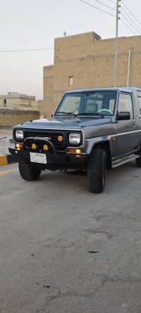 داهيتسو1993 محرك 3y كير عادي فور ويل  تبريد  50ْ$ 07825389229