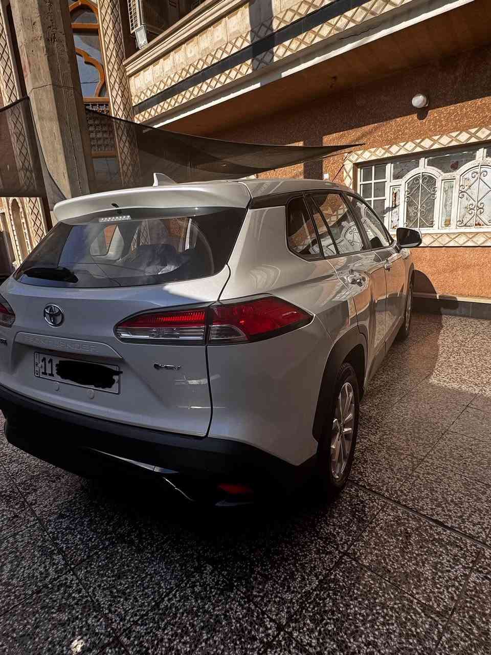 السلام عليكم
تيوتا فرونتلاندر موديل 2025
سيارة ممشاها 7000كم
محرك 2000 هايبرد
سيارة مكفوله من الدعامية للدعامية 
نص فول 
سعر السيارة 27 مليون وبي مجال للشراي
***********
