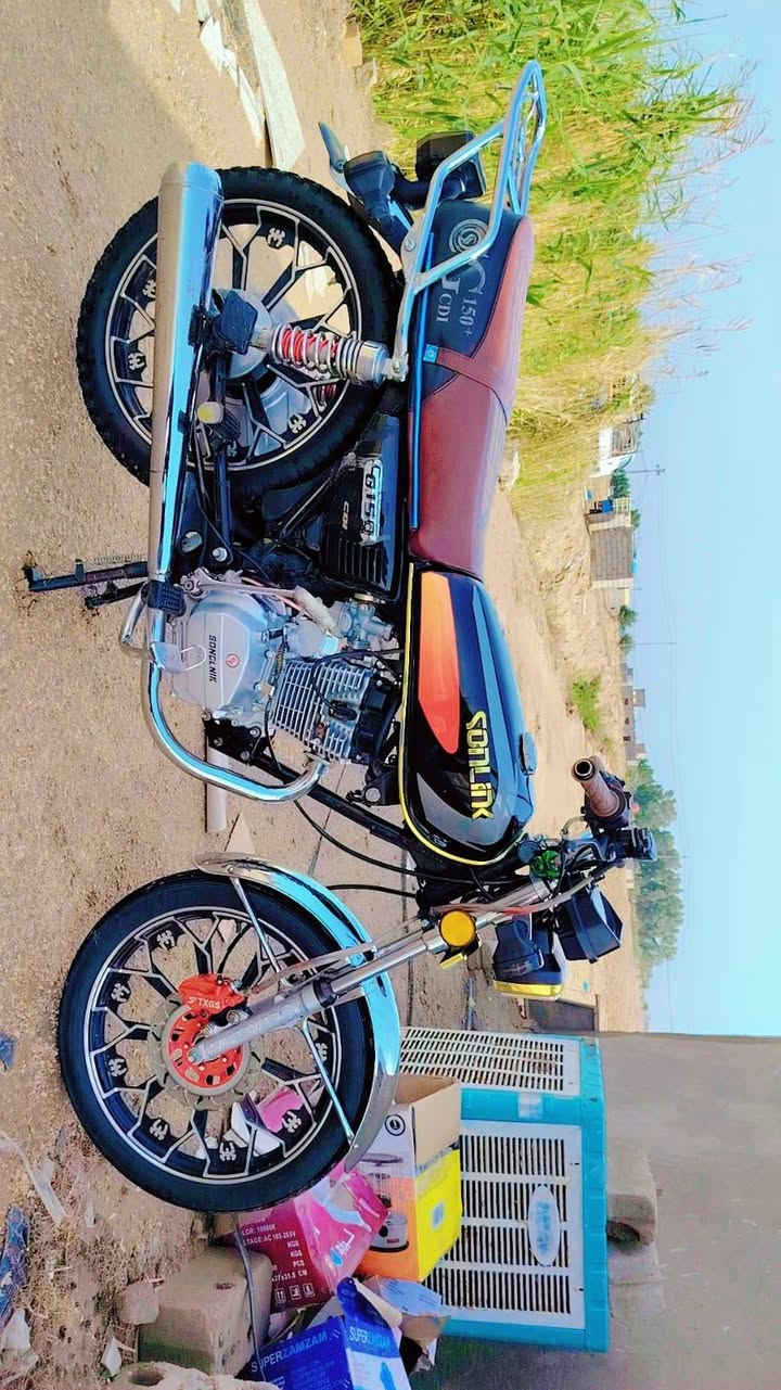 يا الله سلام عليكم دراجه للبيع سيفانه موديل 25 اوراق كامله مكفوله كفاله عامه دراجه أنضف من الصوره شرط كهربائيات كله شغاله محرك ٢٠٠ مكفولة من الشخط السعر ٧٠٠وببه مجال للشراي اتصل وبيك خير وتدلل ***********
