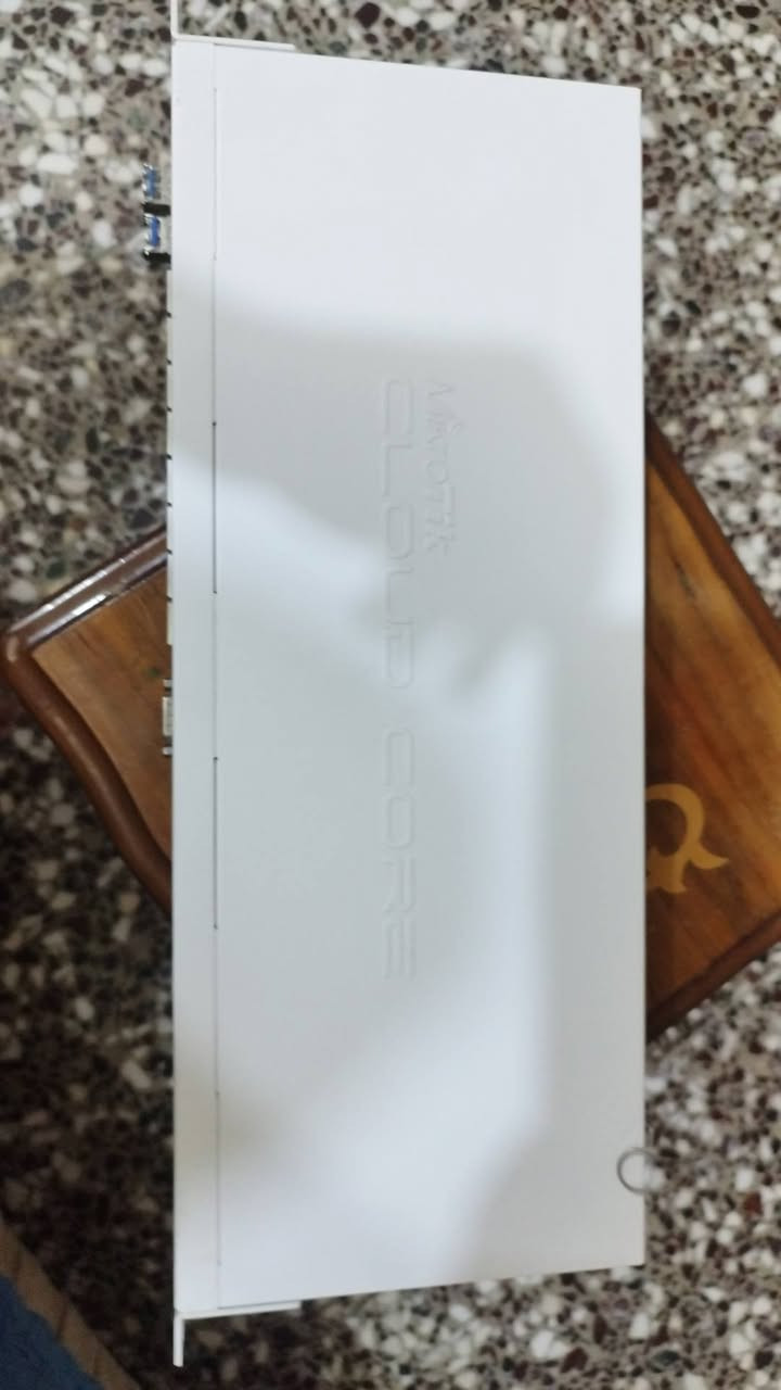 CCR 1009Plus 10Gمستخدم اخو الجديد ما مفتوح 
525الف


**إذا كنت صاحب هذا الإعلان وتريد حذفه لأي سبب، رجاءا أرسل رسالة إلى الدعم الفني**