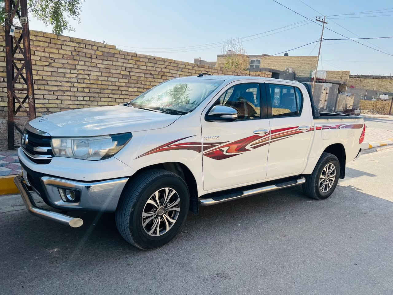 سلام عليكم سياره البيع سعودي موديل 2016اصل سياره كفاله عامه بيه باره قطعتين فقط مشروع وطني سياره بسمي السعر 275 وبيه مجال سياره لا تنقيط ولا تبخير بعد معروف السعودي ***********المكان الدوانية قضا البديري سياره ماشيه قليل
