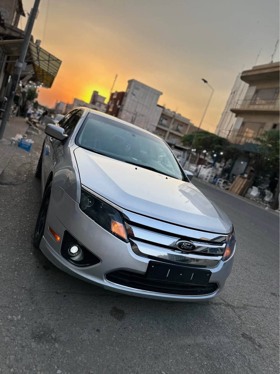 Ford fusion SE 
مـۆدێـل ٢٠١٠ - مــواســەفـات SE - بــێ بــۆیــاخ 
سەنەوی و ڕەقەم هەتا ٢٠٢٩ تــازەیــە - تایەی تازەیە - تـەپەی گێری نییە - مەجموعەی سوکان بیلادی - بلوتوز - سیستمی Microsoft-  گــێڕ و مـەکـینە و کـارەبایی و تەحویل و غەرامە بە شەرت 
لە سلێمانیم 
*********** السليمانية, العراق
