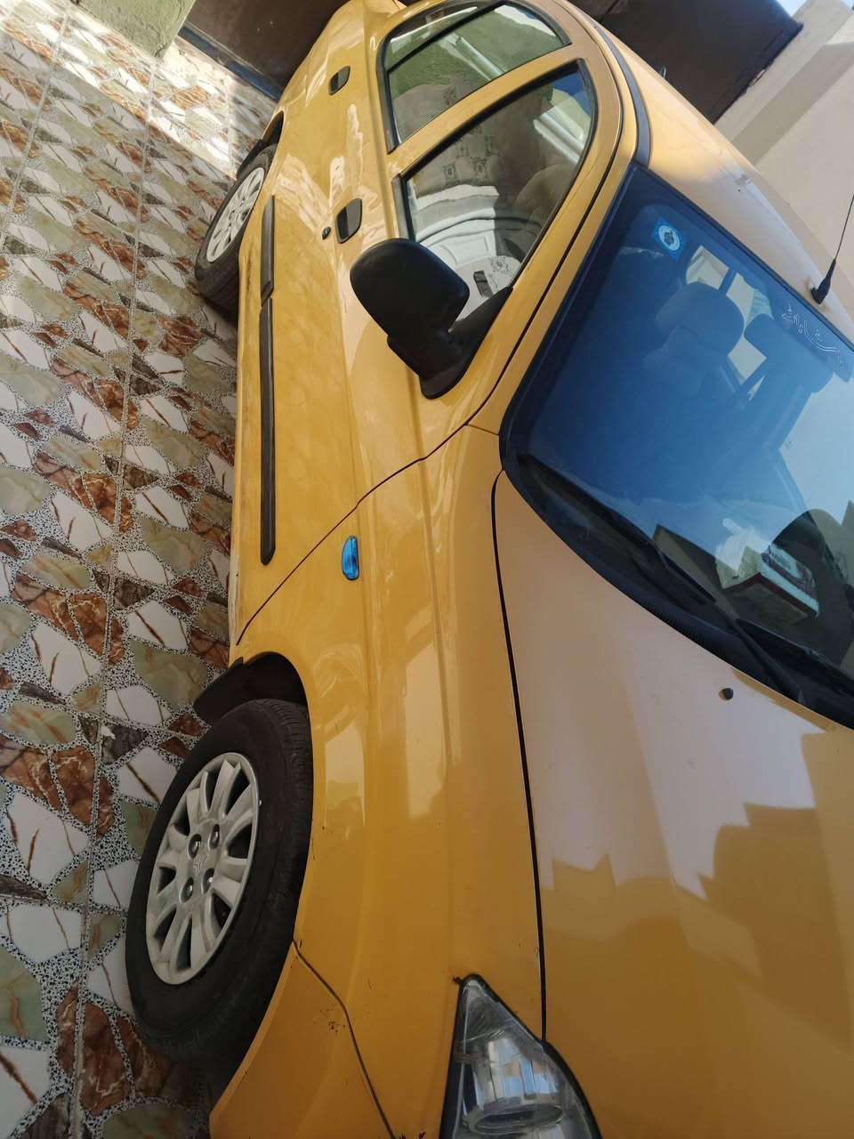 سلام عليكم عندي سياره للبيع او مراوس نوع طيبه أجرة رقم بغداد الدولي موديل 15 بسمي عنواني  ديالى خان بني سعد رقم تليفون *********** سعر 37 مع صور
