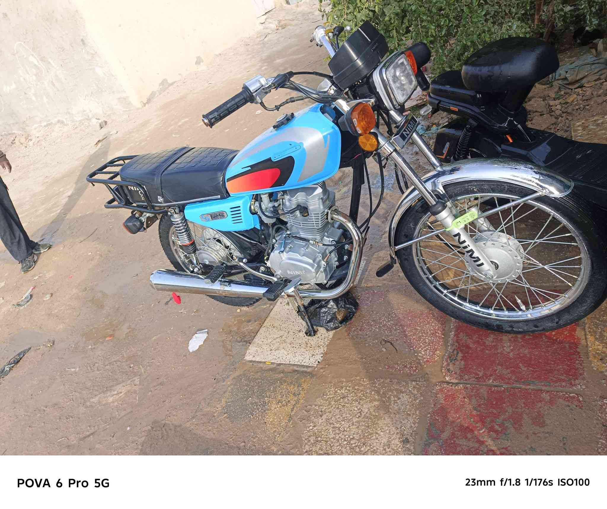 سلام عليكم دراجه نامه   امتياز حلاويه  موديل 2025 اوراق سكنر التفاصيل اتصل عله هاذه الرقم وبيك خير وتدلل ***********
