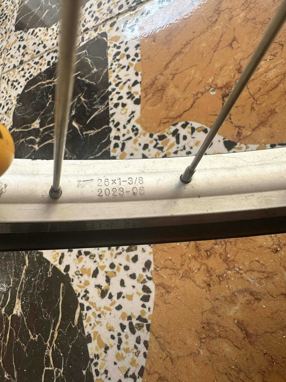 بايسكل للبيع شركه اوفيس مديل ٢٣ نضافه ٩٥ بل ميه عنوان كركوك حي تسعين مستعجل عل بيعه سعره ١١٥ وبي مجال موجود خاص


**إذا كنت صاحب هذا الإعلان وتريد حذفه لأي سبب، رجاءا أرسل رسالة إلى الدعم الفني**