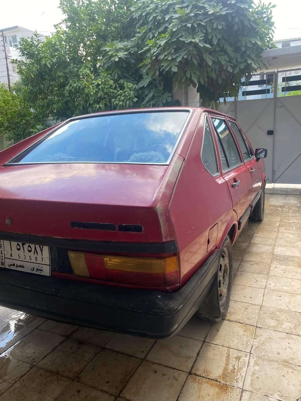 السلام عليكم
‎برازيلي للبيع موديل 1987 
‎شرط التحويل وسنوية جديدة الى سنة 2029 بأسم والدي
‎كير بلادي ومحرك 08
‎بيها كوبون بانزين 
‎جاملج اليسار الامامي مبدل 
‎السيارة مصبوغة عام بسبب التقحيل 
‎مكان السيارة الموصل 
‎السعر٢٢  ورقة


**إذا كنت صاحب هذا الإعلان وتريد حذفه لأي سبب، رجاءا أرسل رسالة إلى الدعم الفني**