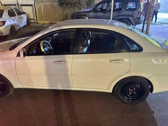 سلام عليكم اوبترة 2012سيارة مكفولة بيعة بارد بجاملغ  بجهت الصدر ولباقي كفالة سيارة خير من الله كهربائي كير ومكينة كفالة ***********
