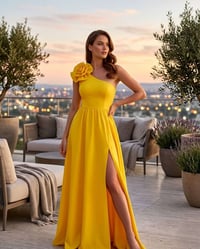 فستان مناسبات  يجنن باللبس بنات القماشه بارده حلوههه  يلبس لحد قياس XX...